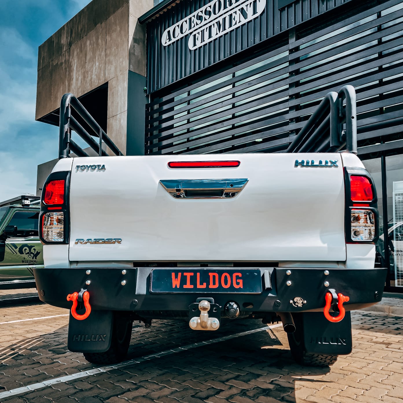 rear-replacement-bumper-revodakarlegend-raider